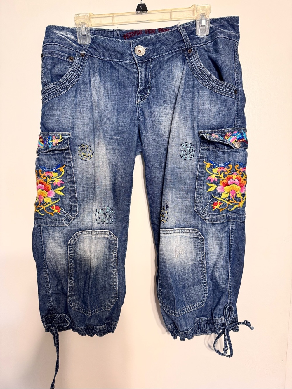 Vintage Cropped Embroidered Pants